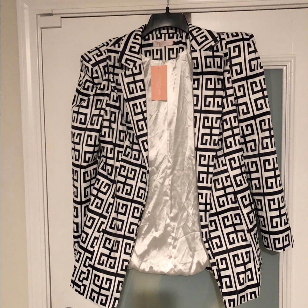 Cardigan, Pants, Jacket, Romper, Shorts Professional Bundle